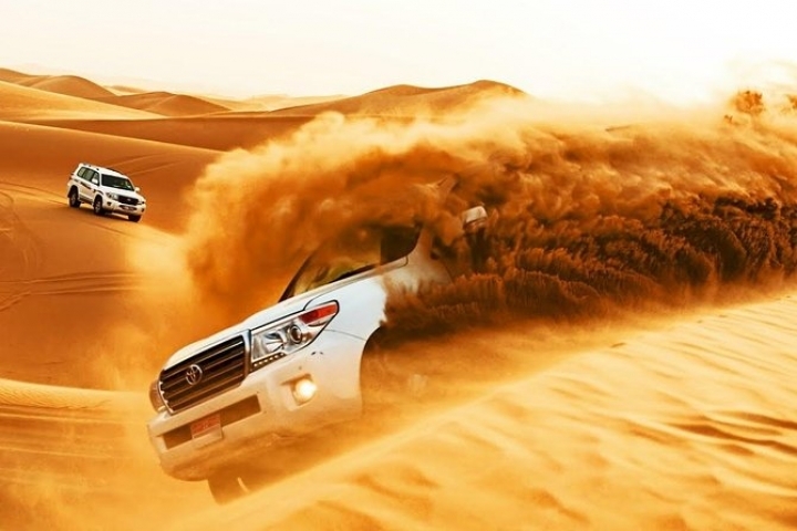 Dubai: Self-Drive Buggy Adventure with Optional BBQ Dinner