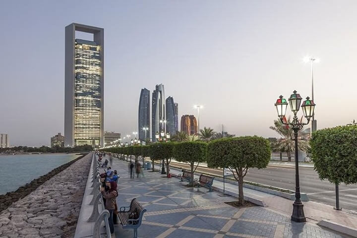 Abu Dhabi City Tour With Ferrari World Ticket