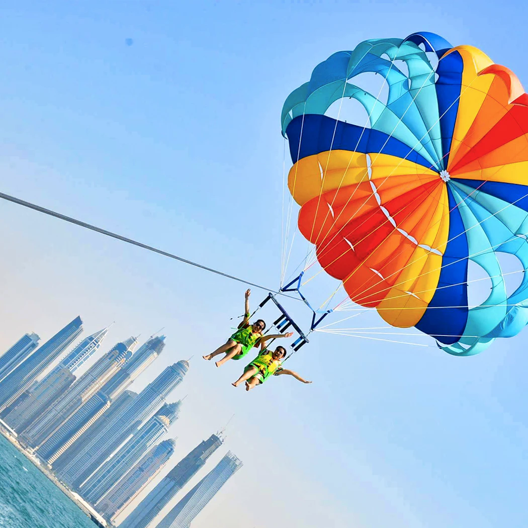 Parasailing In Dubai