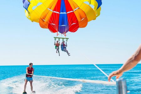 Parasailing In Dubai