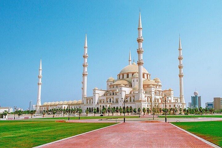 Sheikh Zayed Mosque ( Fujairah):